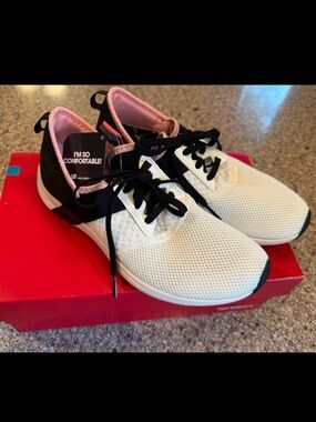 New Balance White Black Pink Lightweight Mesh Sneakers